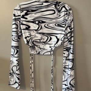 SHEIN Retro Cropped Top